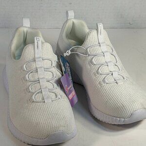 Women's size 9 Skechers sport white sneakers